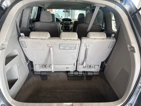 Used 2013 Honda Odyssey LX image 23