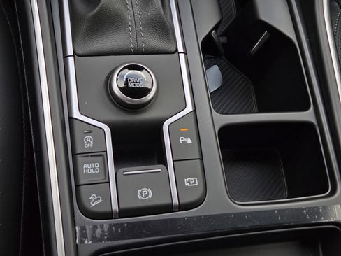 New 2026 Kia Sorento S image 32