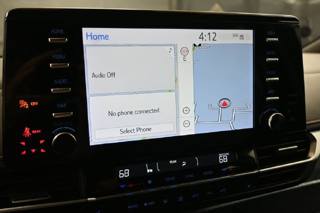 Used 2024 Toyota Sienna XSE w/ XSE Plus Package AWD/4WD image 27