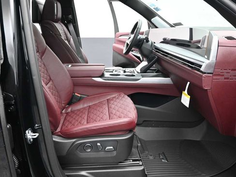 New 2026 Cadillac Escalade ESV Sport image 22