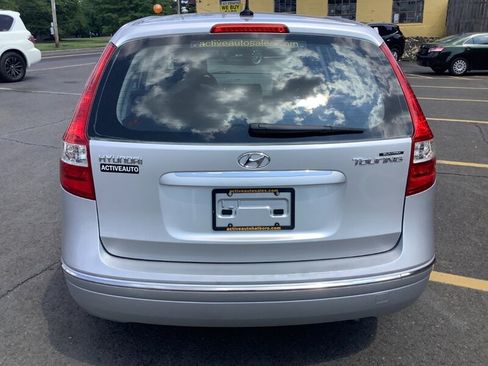 Used 2011 Hyundai Elantra GLS FWD image 6