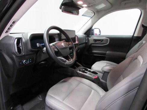 Certified 2025 Ford Bronco Sport Badlands AWD/4WD image 13