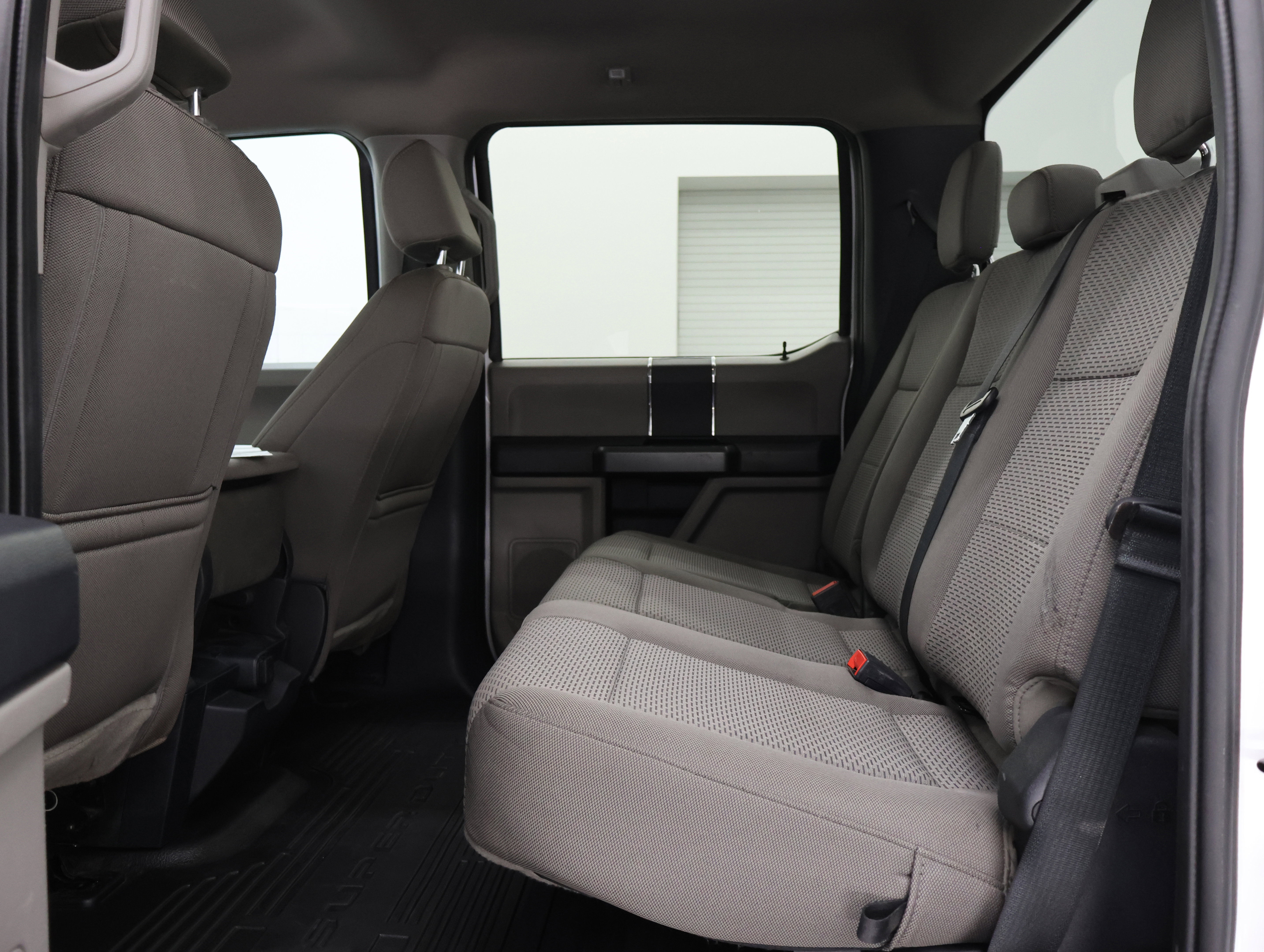 Used 2022 Ford F350 XLT w/ XLT Value Package AWD/4WD image 9