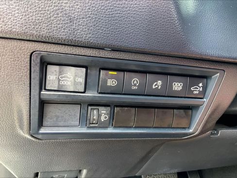 Used 2025 Toyota Tundra SR5 image 33