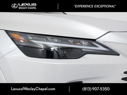 Used 2025 Lexus RX 350 FWD w/ Technology Package image 3