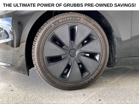Used 2025 Tesla Model 3 Long Range RWD image 11