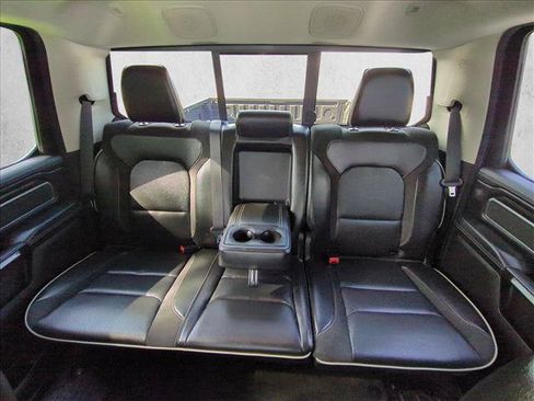 Used 2022 RAM 1500 Laramie AWD/4WD image 21
