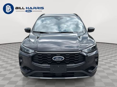 Used 2025 Ford Escape ST-Line Select AWD/4WD image 4