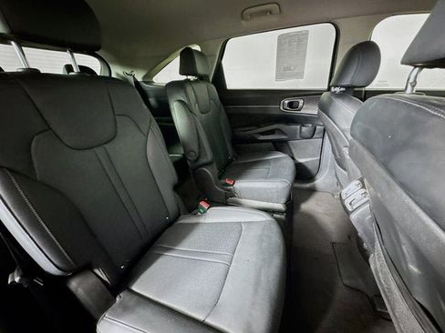 Certified 2023 Kia Sorento EX AWD/4WD image 28