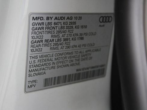 Used 2021 Audi Q8 Premium Plus w/ Premium Plus Package image 19