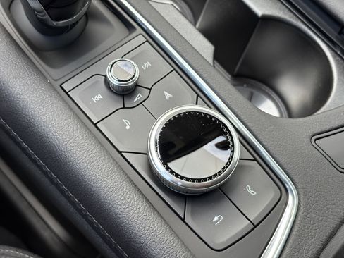 New 2025 Cadillac XT6 Premium Luxury w/ Technology Package image 29