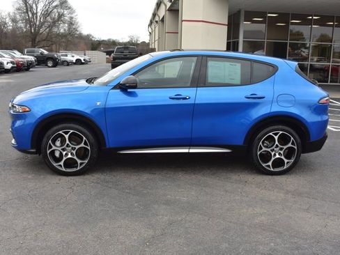 Used 2024 Alfa Romeo Tonale Ti image 9