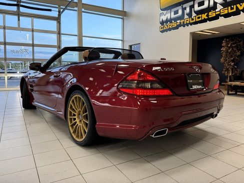 Used 2011 Mercedes-Benz SL 550 image 39