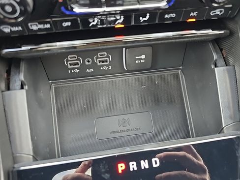 New 2025 Jeep Grand Cherokee L Altitude image 39