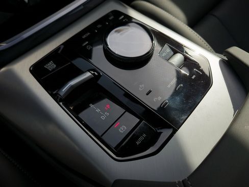 New 2026 BMW X3 xDrive30 w/ Premium Package image 12