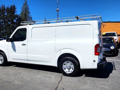 Used 2015 Nissan NV 2500 SV w/ Technology Package image 10