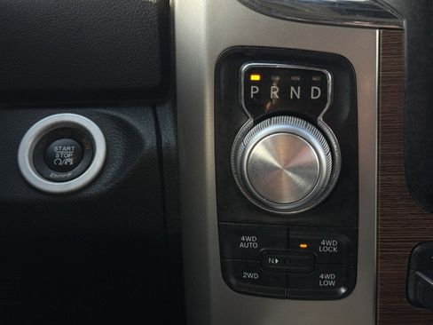 Used 2016 RAM 1500 Laramie w/ Convenience Group image 25