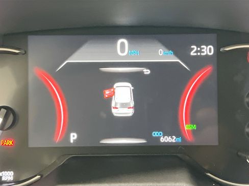 Used 2025 Toyota RAV4 XLE w/ Convenience Package image 23