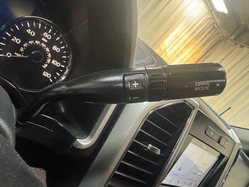 Used 2019 Ford F150 Lariat AWD/4WD image 25