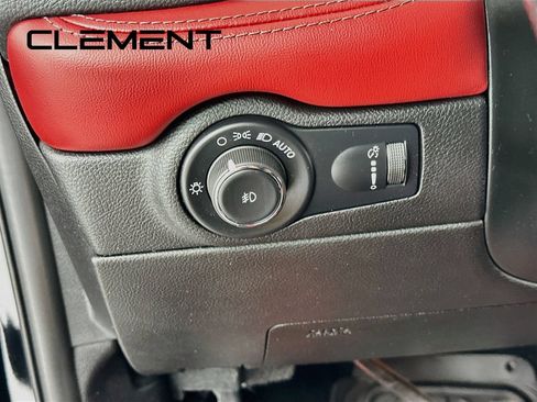 Used 2021 Dodge Durango R/T w/ Blacktop Package AWD/4WD image 14