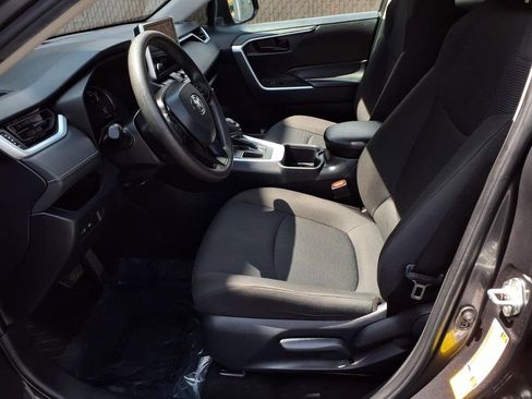 Certified 2024 Toyota RAV4 LE FWD image 17