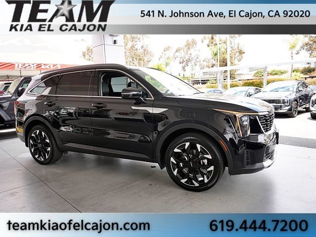 Certified 2026 Kia Sorento EX w/ EX Premium Package FWD image 10