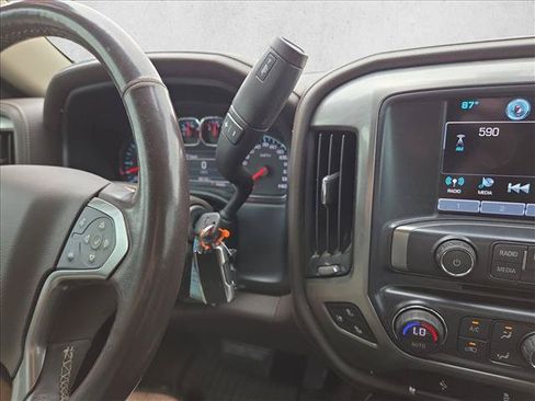 Used 2018 Chevrolet Silverado 1500 LTZ w/ Texas Edition RWD image 11