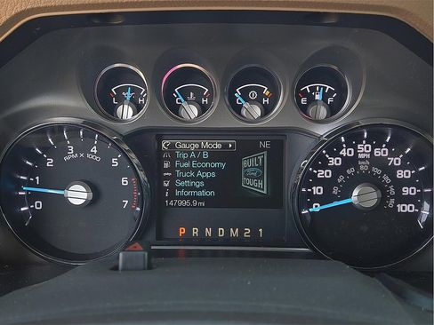 Used 2012 Ford F250 Lariat w/ Camper Pkg image 18