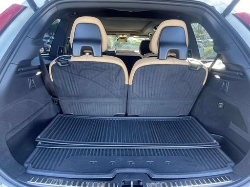Certified 2023 Volvo XC90 B6 Ultimate w/ Protection Package Premier AWD/4WD image 10