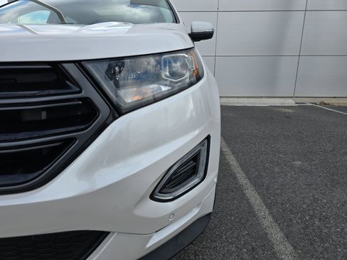 Used 2018 Ford Edge Sport w/ Equipment Group 401A image 9