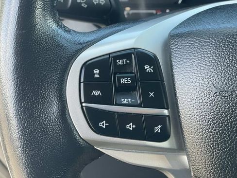 Certified 2023 Ford Explorer XLT w/ Equipment Group 202A AWD/4WD image 9