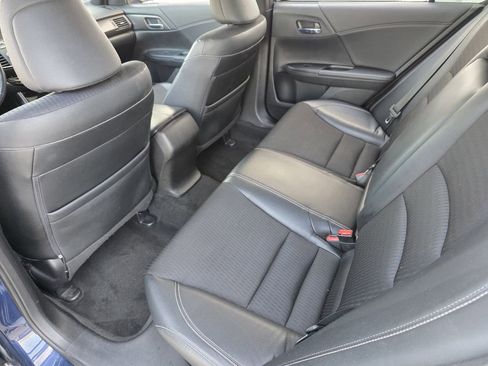 Used 2016 Honda Accord Sport image 26