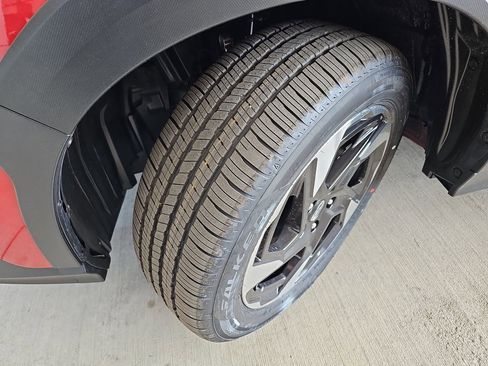 Certified 2025 Subaru Crosstrek 2.5i Limited w/ Crosstrek Mirror Package image 36