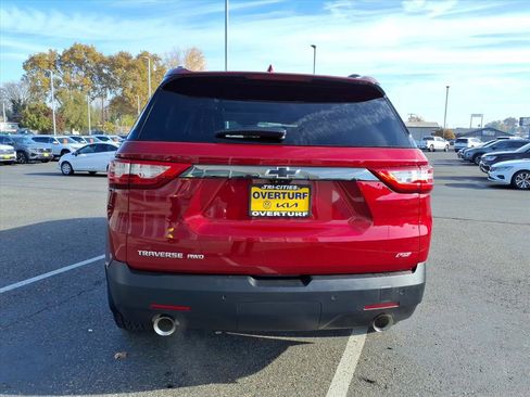 Used 2020 Chevrolet Traverse RS image 7