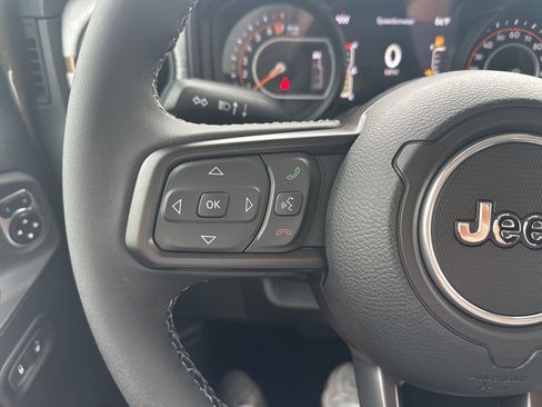 New 2025 Jeep Gladiator Sport image 62