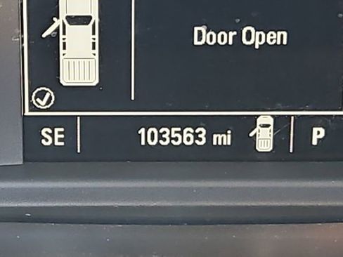 Used 2020 Chevrolet Silverado 1500 Custom w/ Custom Value Package image 19