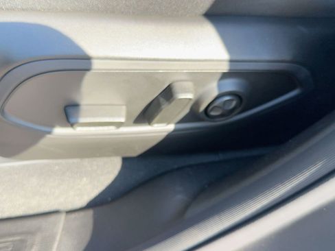 New 2025 Jeep Grand Cherokee Laredo X image 13