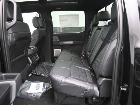 New 2026 Ford F450 Platinum image 28