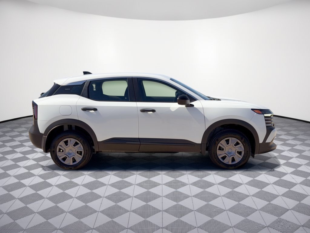 New 2027 Nissan Kicks S FWD image 8