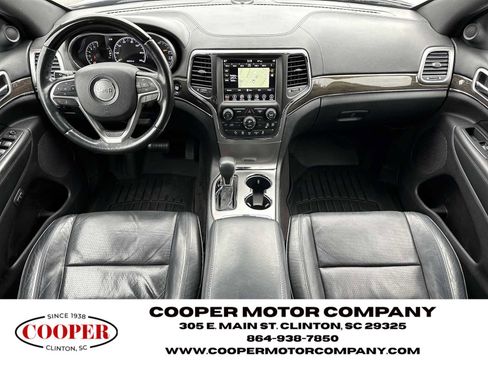 Used 2018 Jeep Grand Cherokee Overland image 22