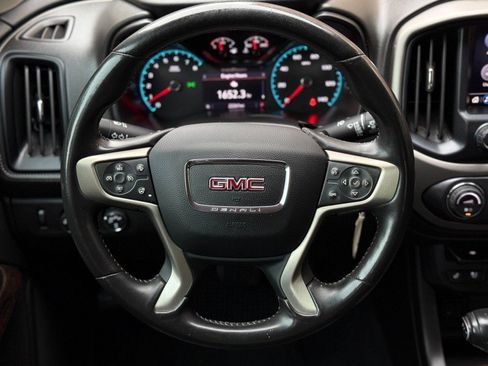 Used 2021 GMC Canyon Denali image 18