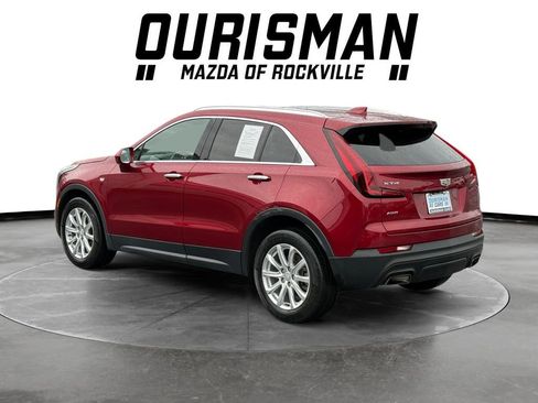 Used 2019 Cadillac XT4 Luxury w/ Cold Weather Package AWD/4WD image 4