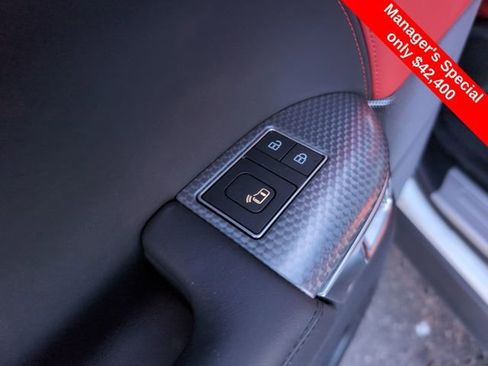 Used 2022 Land Rover Range Rover Sport HST image 11