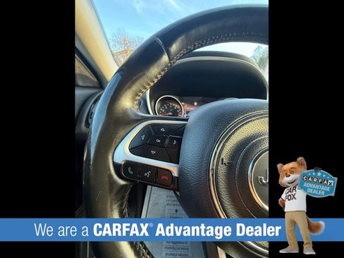 Used 2019 Jeep Compass Limited image 25