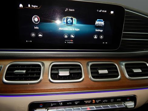 Used 2023 Mercedes-Benz GLE 350 4MATIC image 25