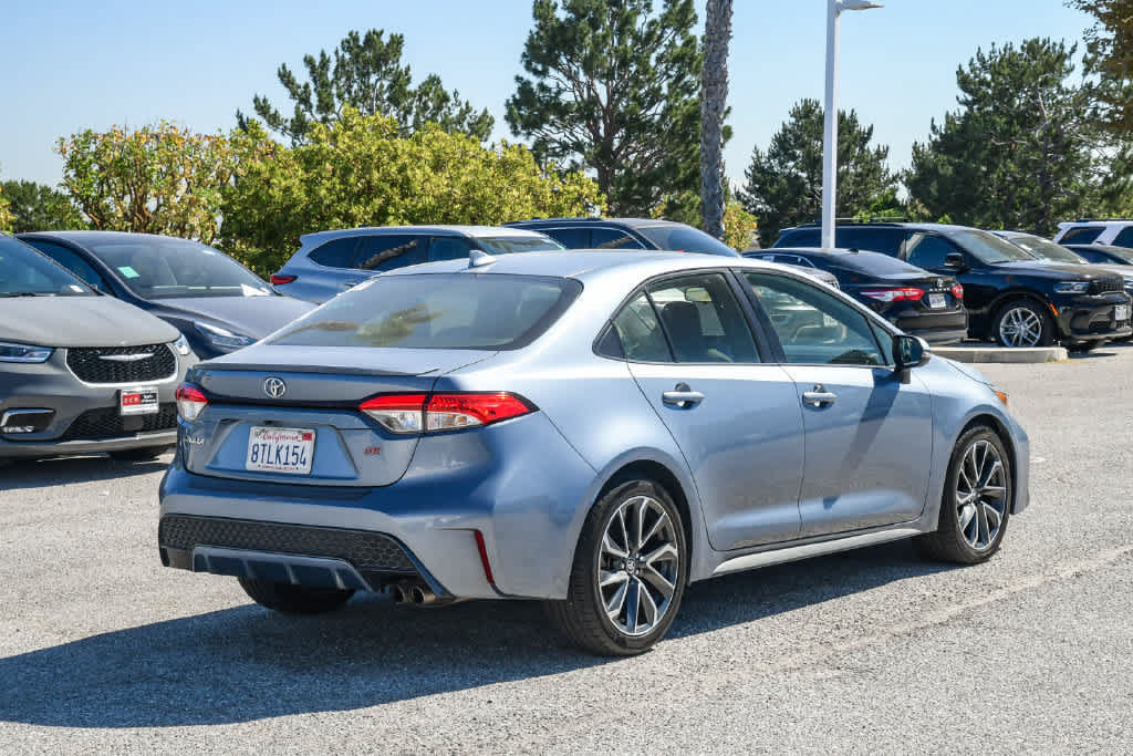 Used 2021 Toyota Corolla SE w/ Carpet Mat Package (TMS) FWD image 9