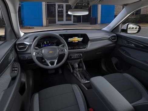 New 2026 Chevrolet TrailBlazer LT FWD image 40