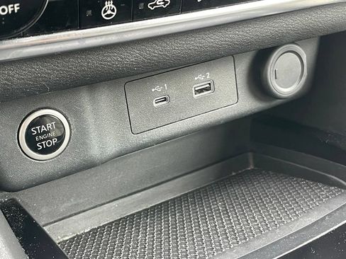 Certified 2023 Nissan Rogue SV w/ SV Premium B Package AWD/4WD image 23