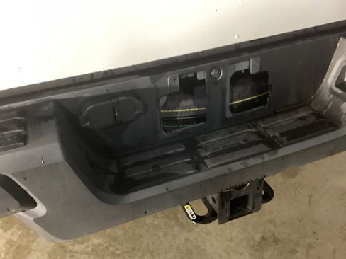 Used 2025 Toyota Tacoma SR w/ Towing Package image 11