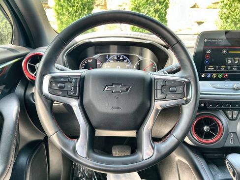 Used 2023 Chevrolet Blazer RS FWD image 21